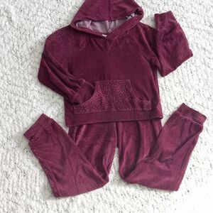 Sz S Beautees Burgandy Girls Sweater Hoodie Wirh Pants Size S 6-6X